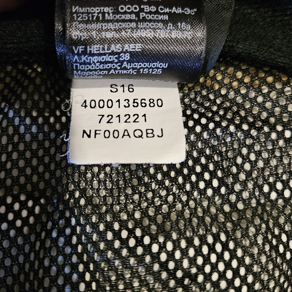 The North Face Resolve Jacket - Picture 4 of 6